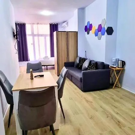 Aparthotel Ynfinity *