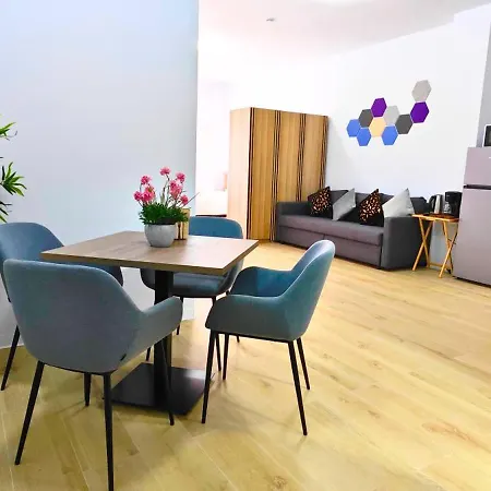 Aparthotel Ynfinity *