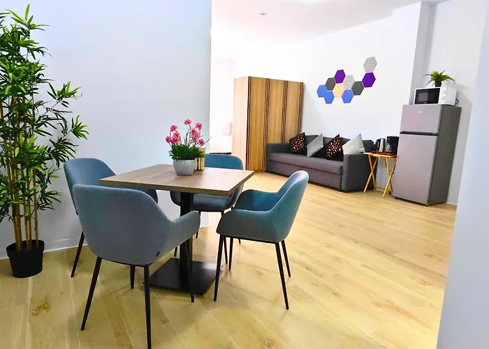 아파트호텔 Ynfinity 3*